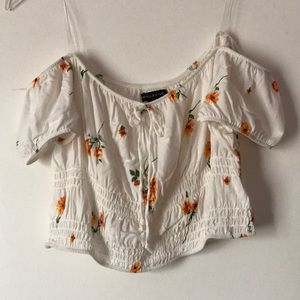 Floral crop top-Brand New